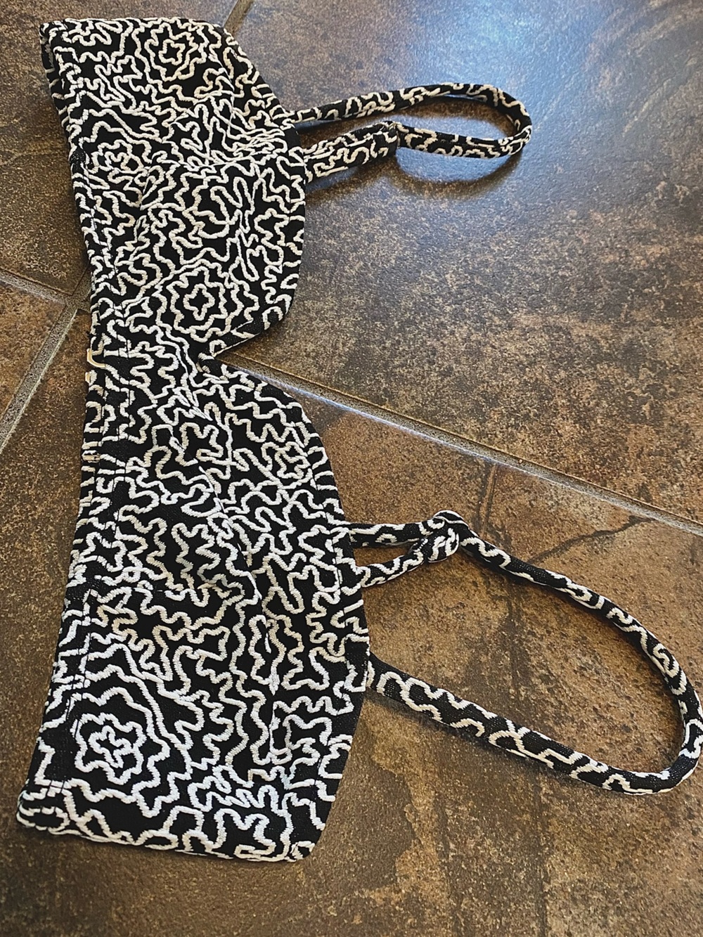 ELCE SWIM Black & Ivory Textured Swim Top